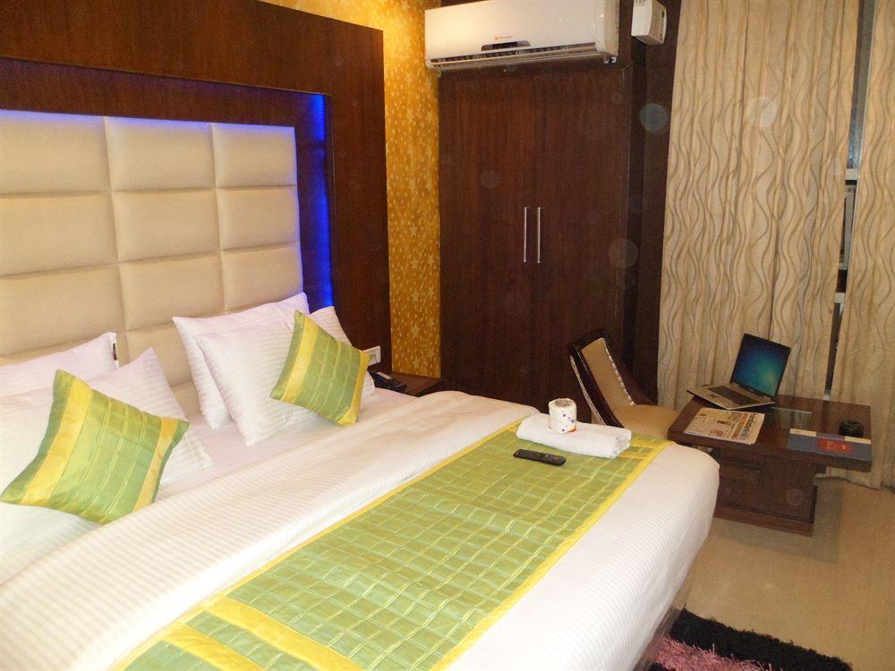 Shelton 3* New Delhi