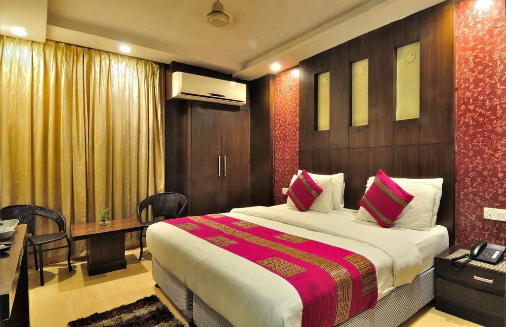 Shelton New Delhi