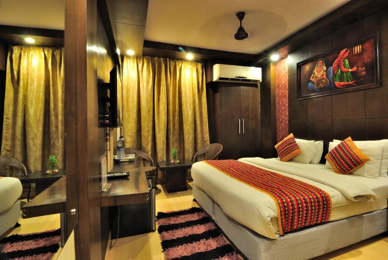 Shelton New Delhi